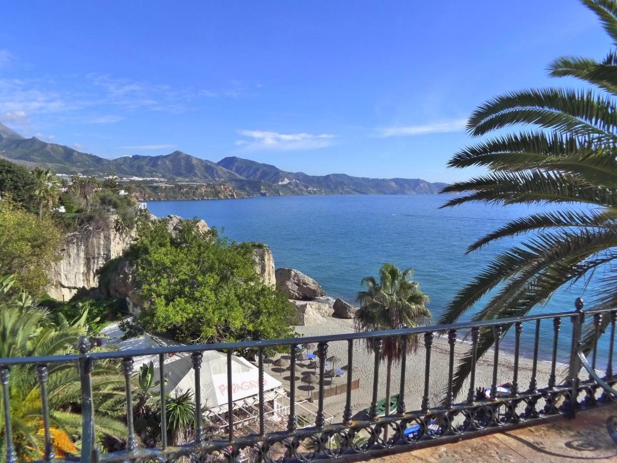 R838 Capistrano Playa 213 Apartment Nerja Exterior photo